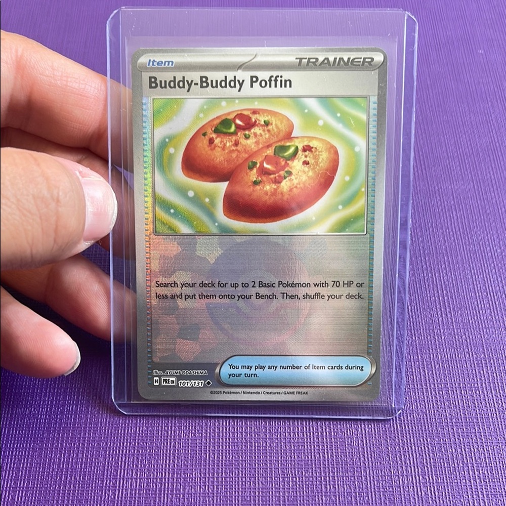 Buddy-Buddy Poffin (Poke Ball Pattern) 101/131 Sv: Prismatic Evolutions Holo